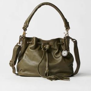 Wanders Travel Crossbody Purse